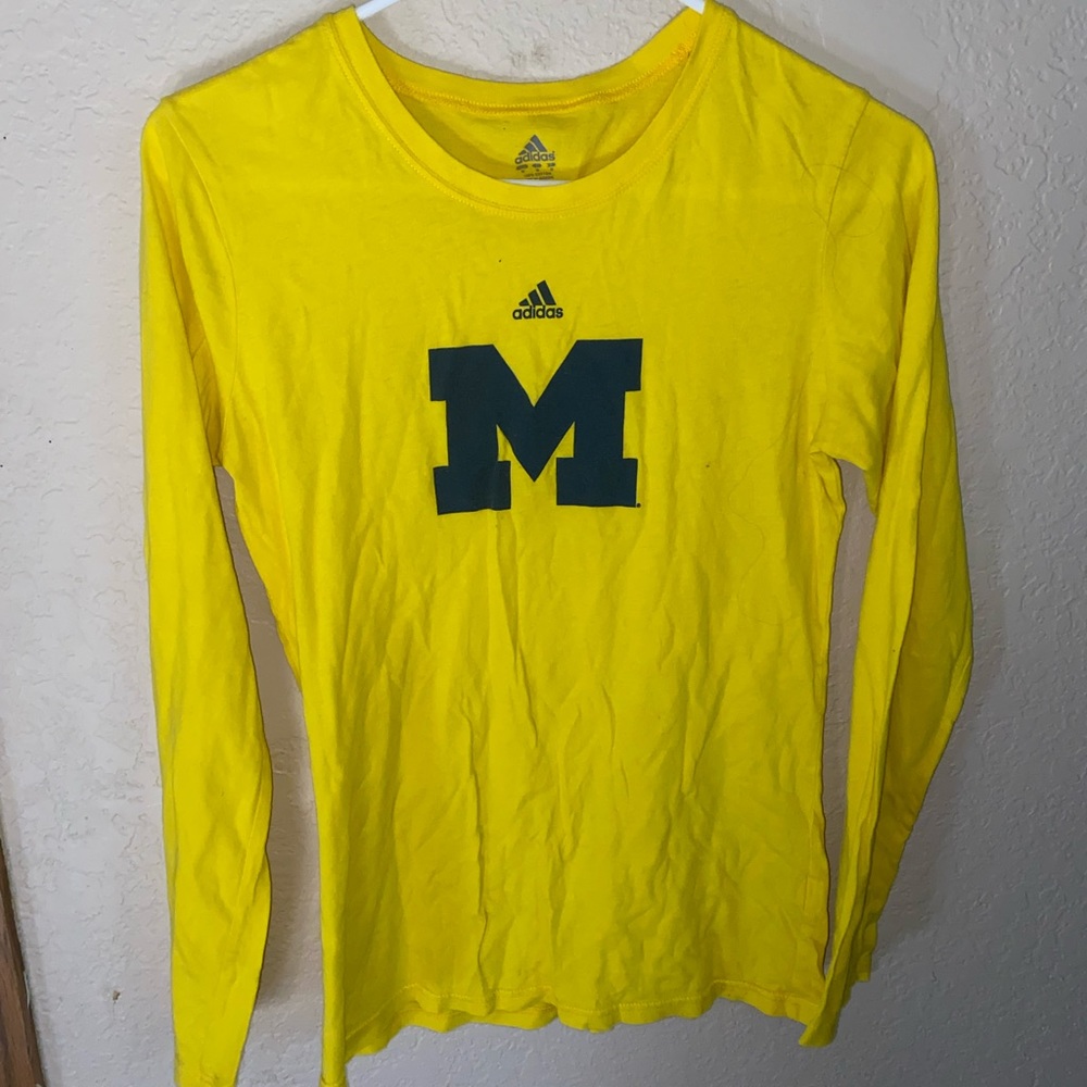 Michigan’s women long sleeve shirt